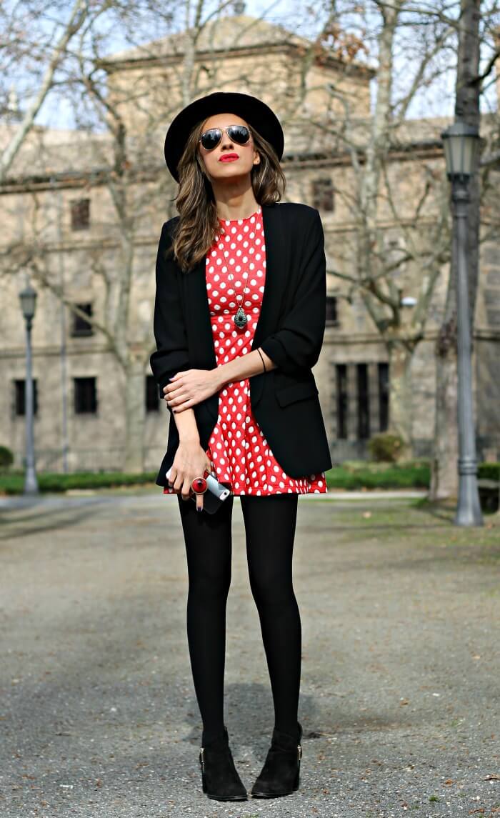 Look rojo y negro